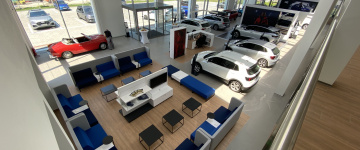 Jak vznikal interiér nového salonu Volkswagen v Olomouci?